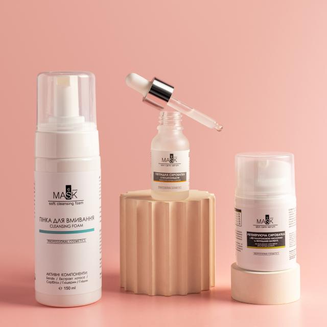 Soft Cleansing Foam with Lotus Extract
